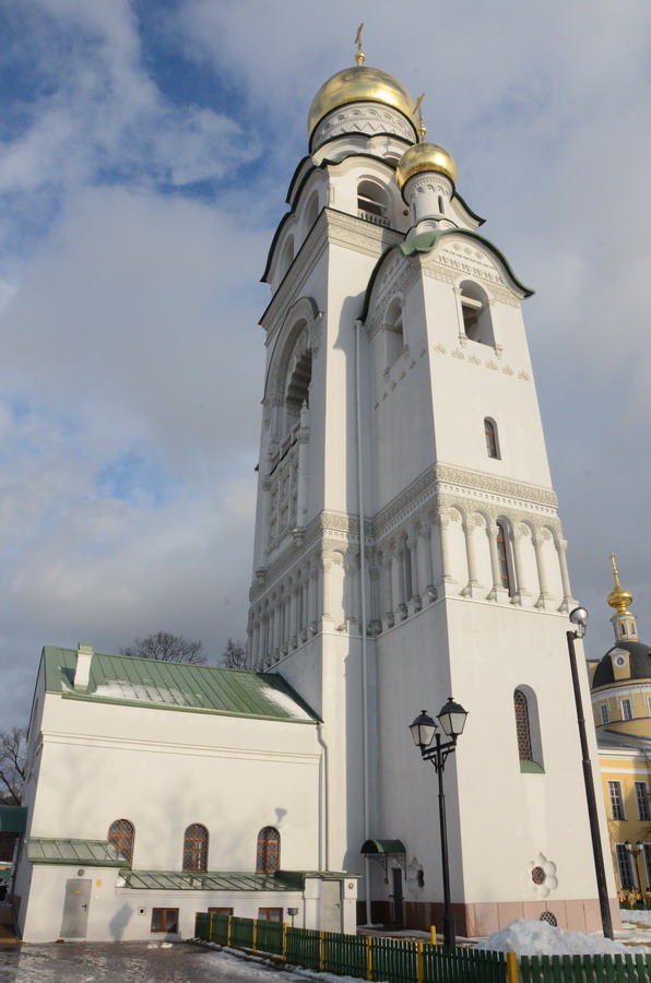 Храм-колокольня Воскресения Христова